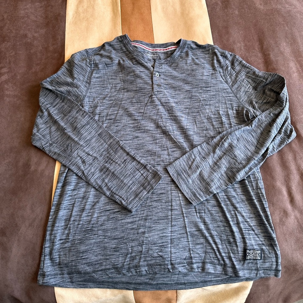 Flag and Anthem long sleeve grey slub Henley, men’s XL